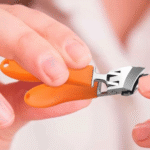 Precision Slanted Nail Clippers with Wide Jaw Opening - Anti-Splash Design for Effortless Grooming (FIZBI)